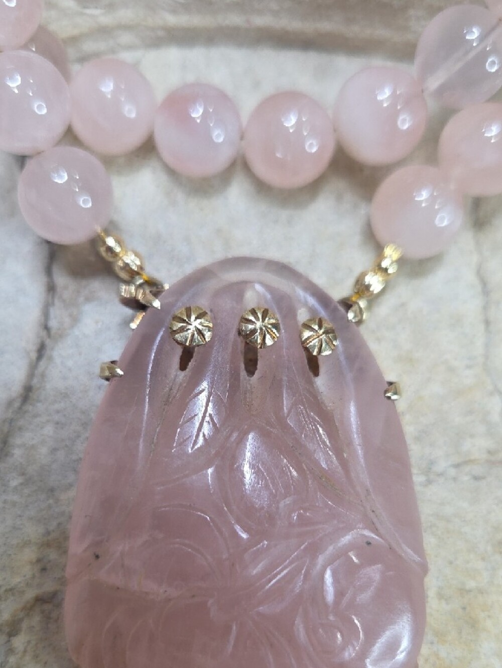 14K Solid Gold With Pink Jadeite Clasp Pendant Pre Antique Jadeite Long Necklace - Picture 6 of 16